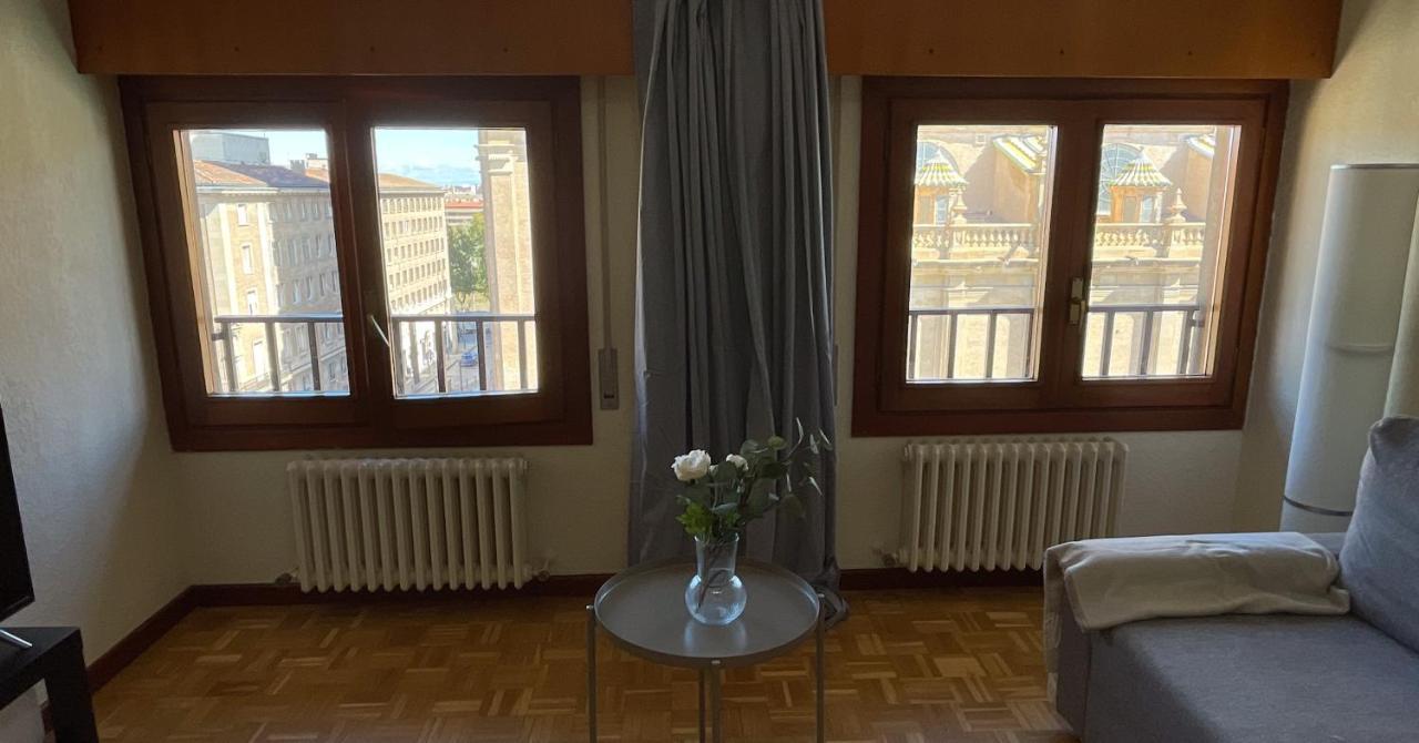 Vtz El Balcon A La Basilica I - Vistas Inmejorables A La Basilica Del Pilar! Appartement Zaragoza Buitenkant foto
